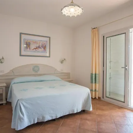 Apartment Superb Le Residenze Del Golfo Di No2193 Orosei